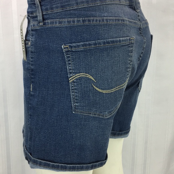 New Levi Signature Stretch Denim Blue Jean Shorts - Picture 5 of 7